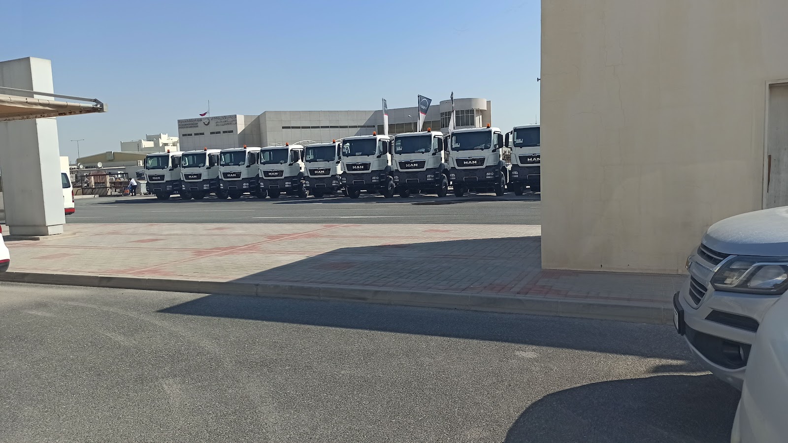 Qatar International Automobiles MAN TRUCK & BUS Parts and Service Center photo