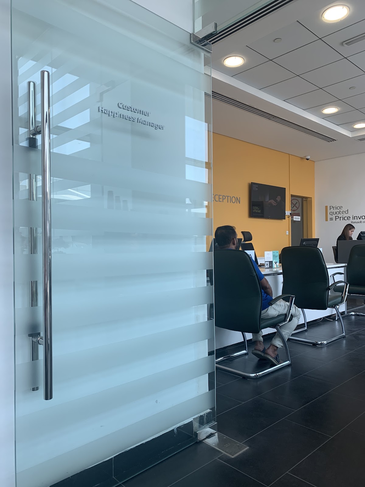 Renault Service Center - Sharjah - AWR Automotive photo