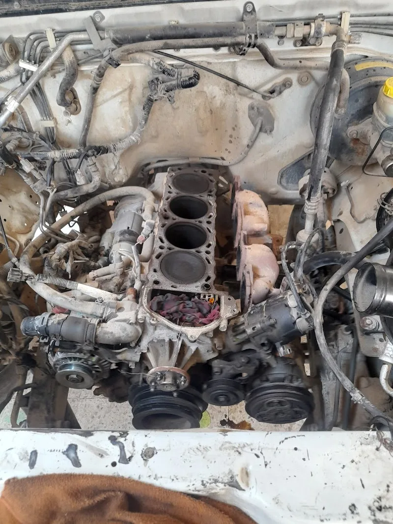 Robiul Alam ورشة روبيول علام لإصلاح وصيانة السيارات Car Repair and Maintenance Workshop photo