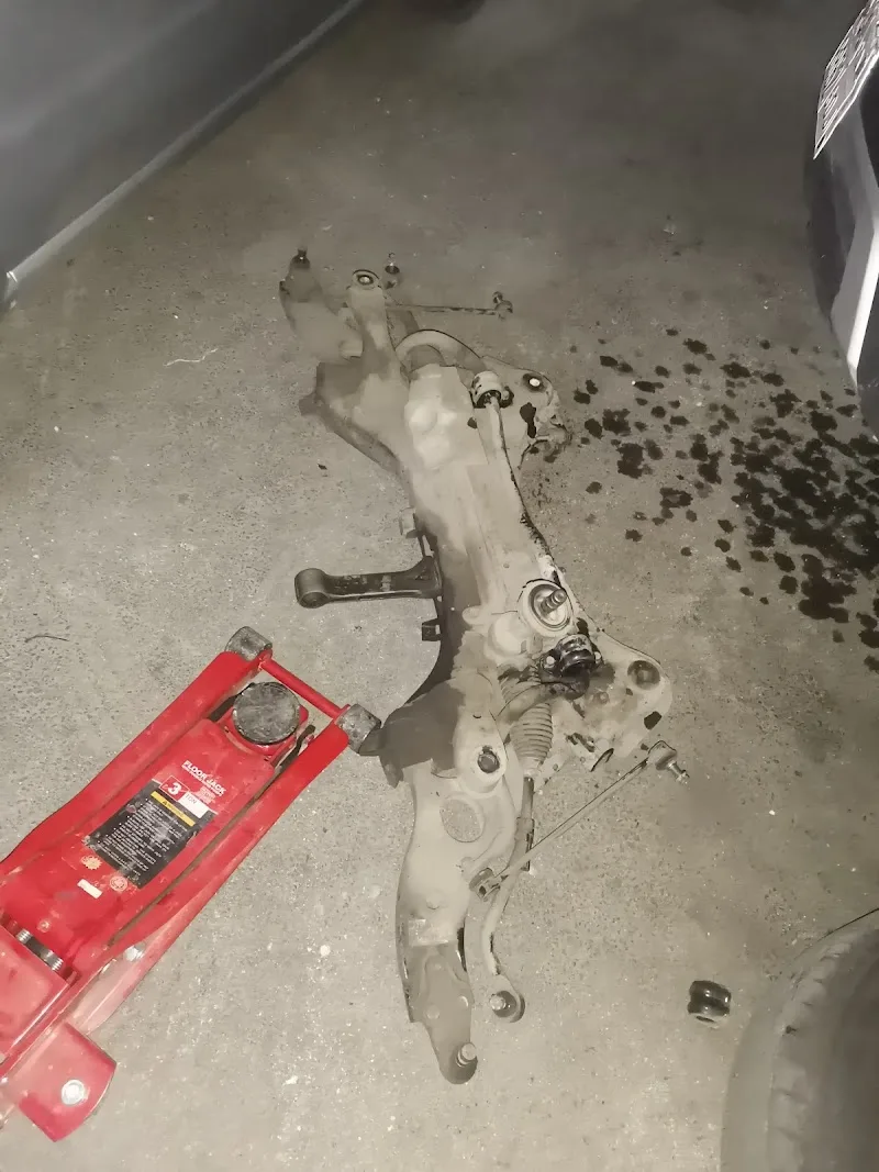 Robiul Alam ورشة روبيول علام لإصلاح وصيانة السيارات Car Repair and Maintenance Workshop photo