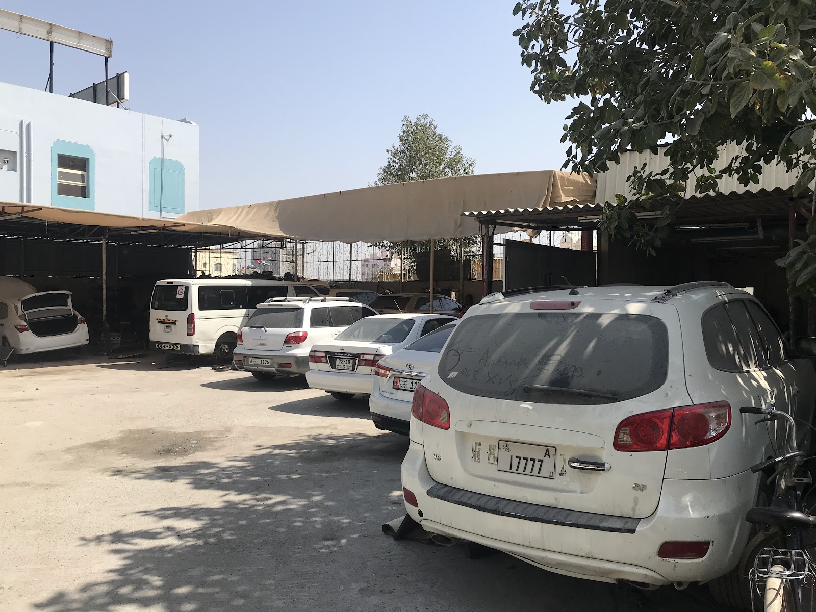 Sawalco Garage كراج سوالكو சவால்கோ கேரேஜ் photo