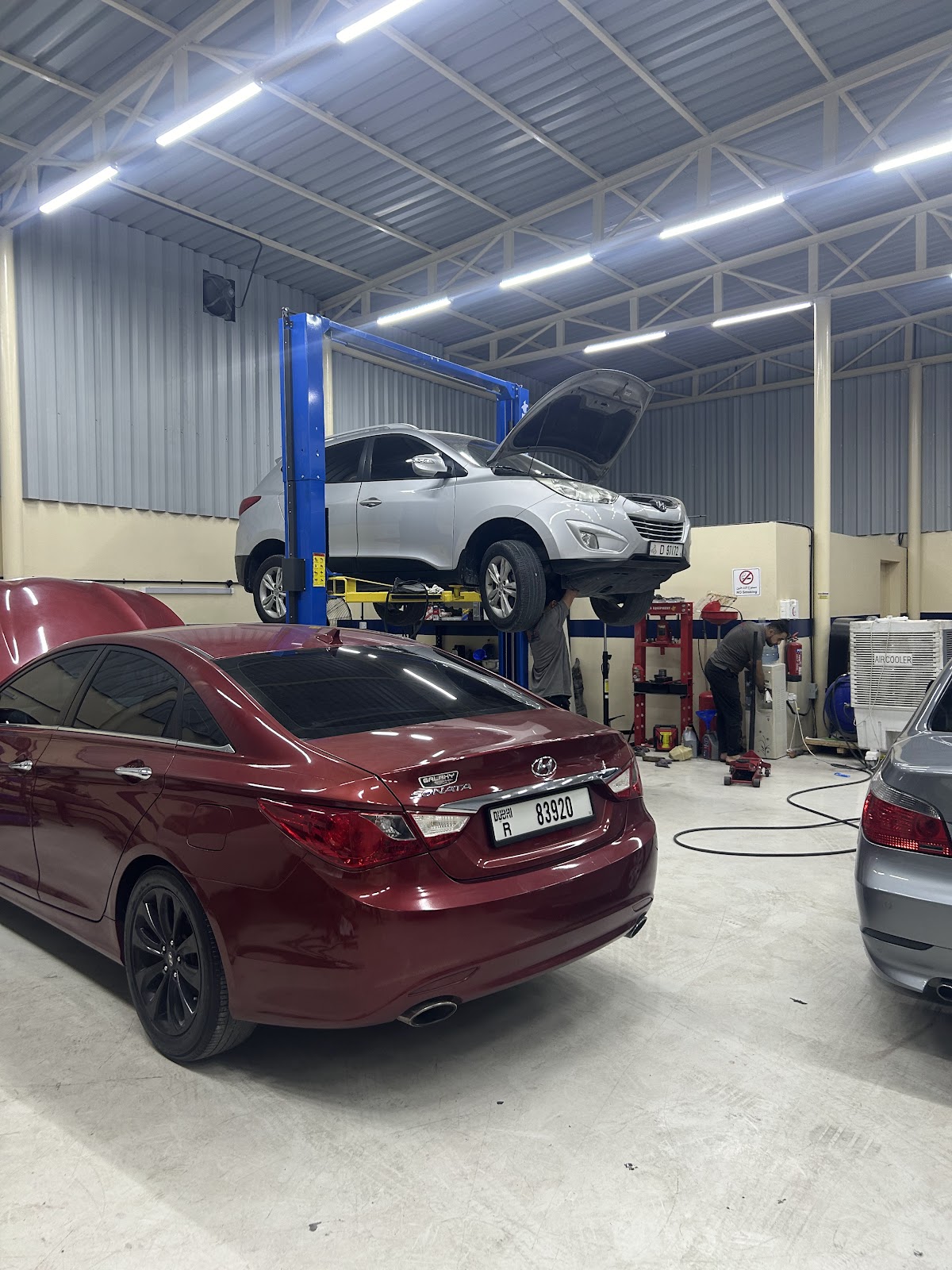 Srt auto repairing اس ار تي لتصليح السيارات photo
