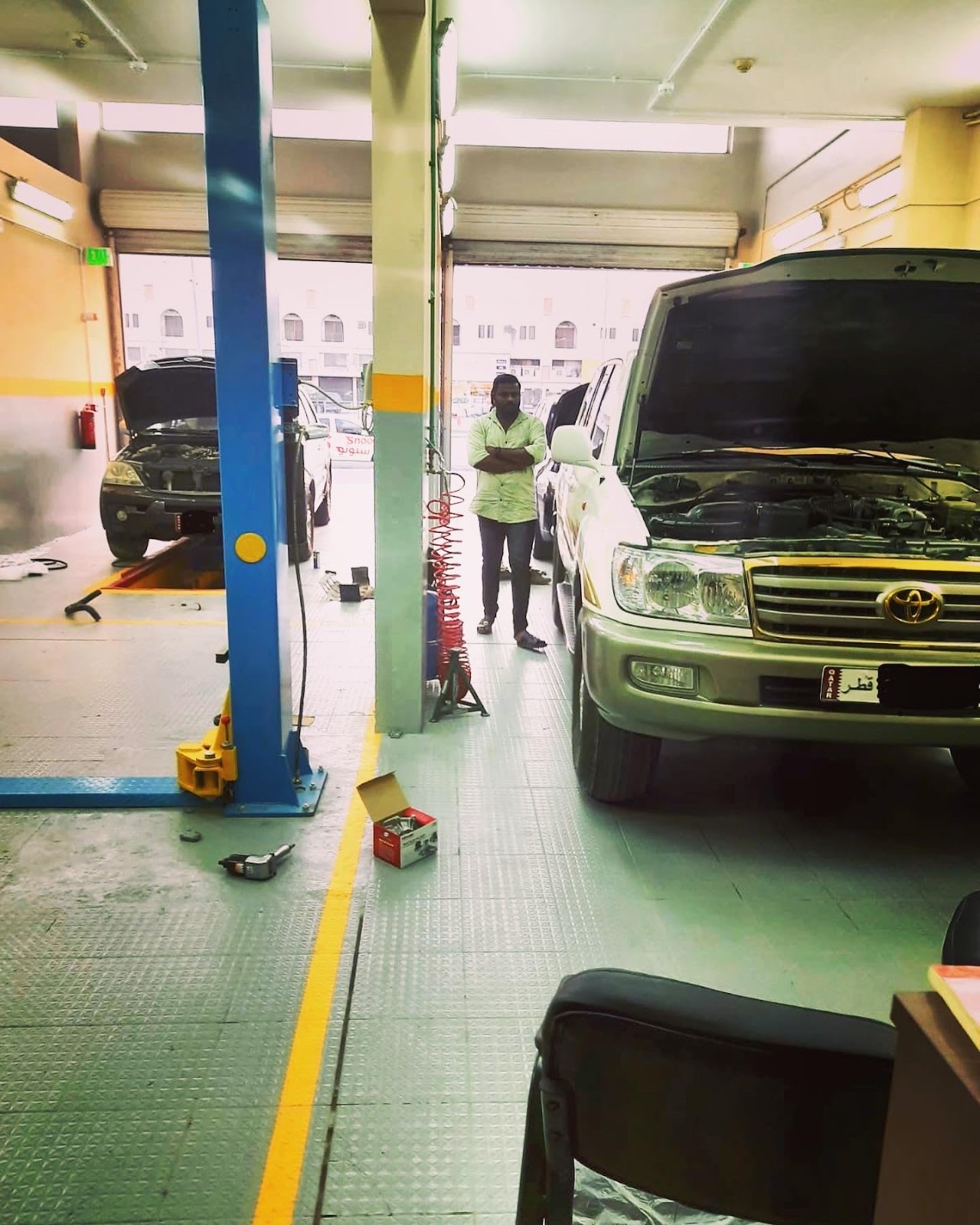 Straight line Auto LLC - Garage\ Car Service Center\ مركز خدمة المركبات photo