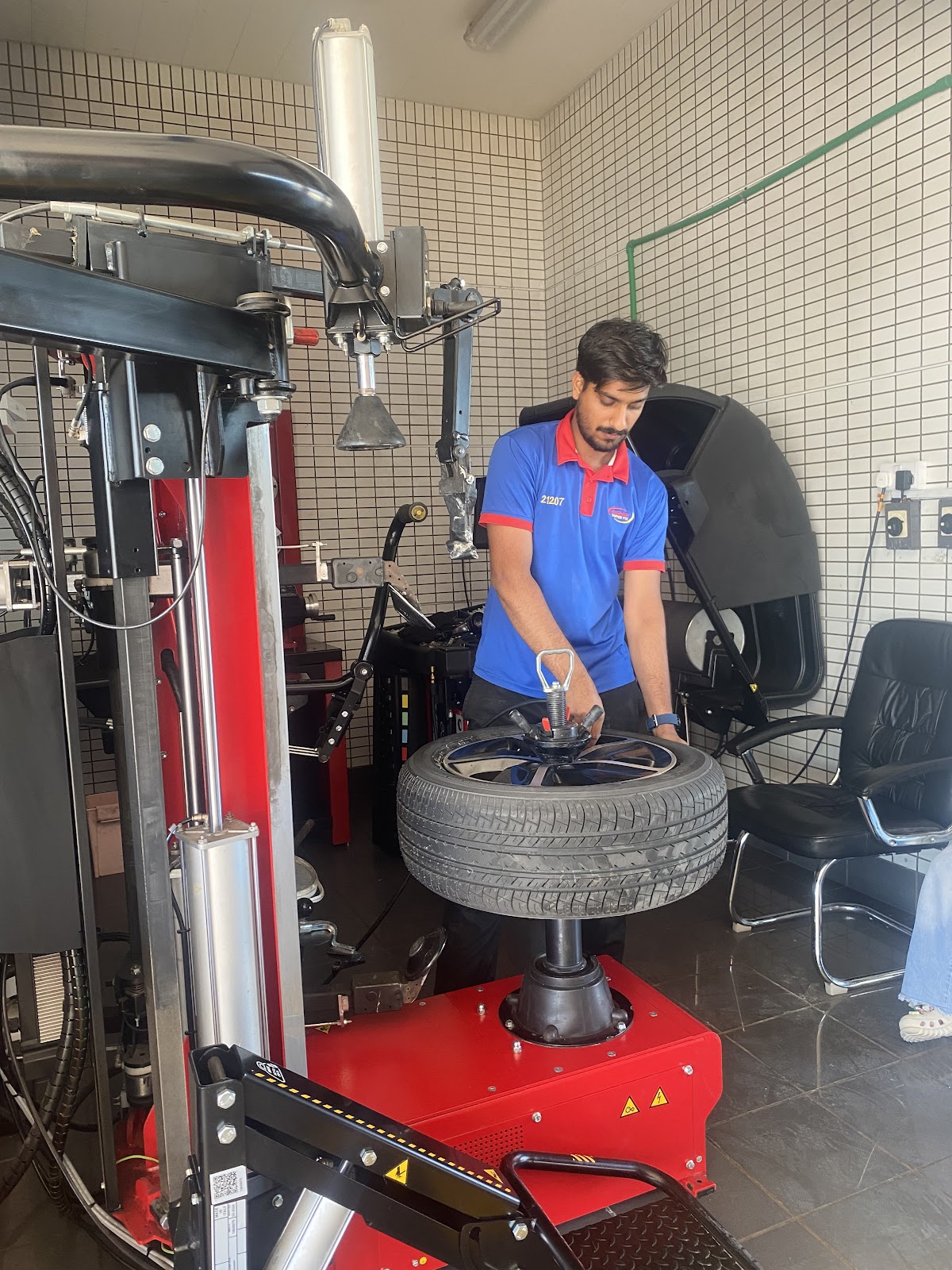 Superfix Auto Center YAS South - سوبرفكس لتصليح السيارات جنوب ياس photo
