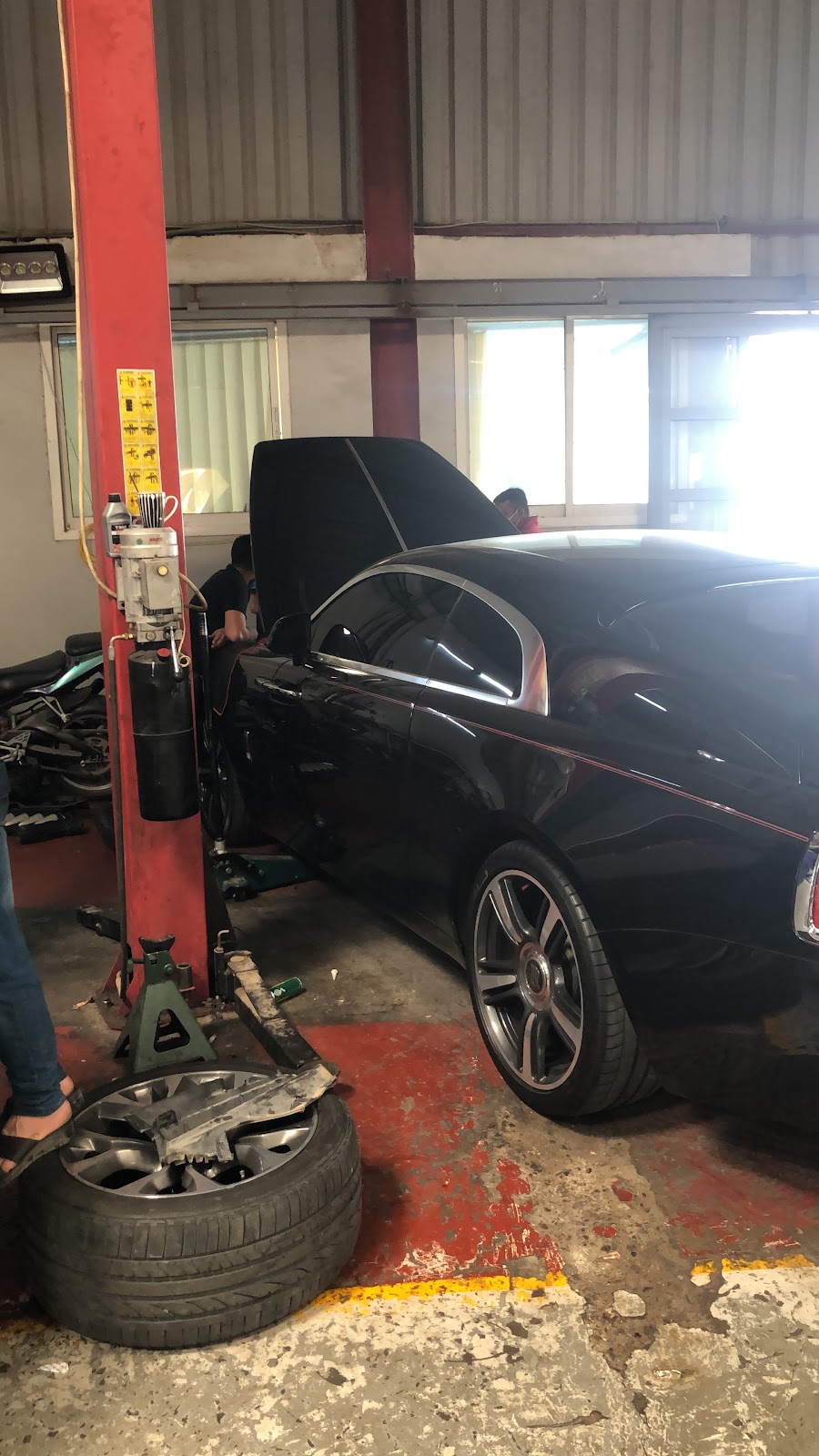 WISE JOB CENTER AUTO MECHANICAL REPAIRS photo
