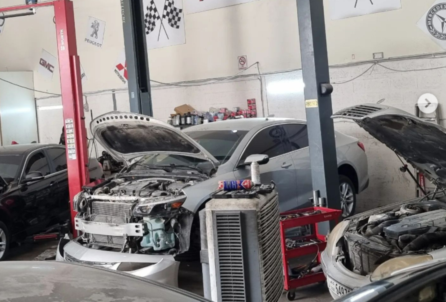 Ramzi Aouad Auto Repairing Garage logo